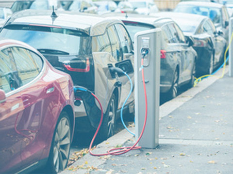 Batería de coche eléctrico (acumulador)